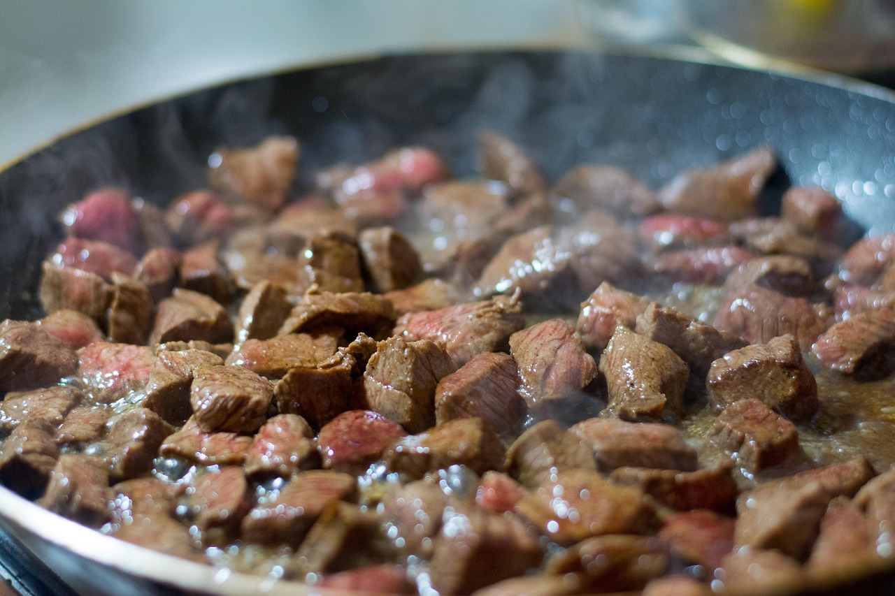 如何炒制美味牛肉——炒牛肉的技巧与秘诀